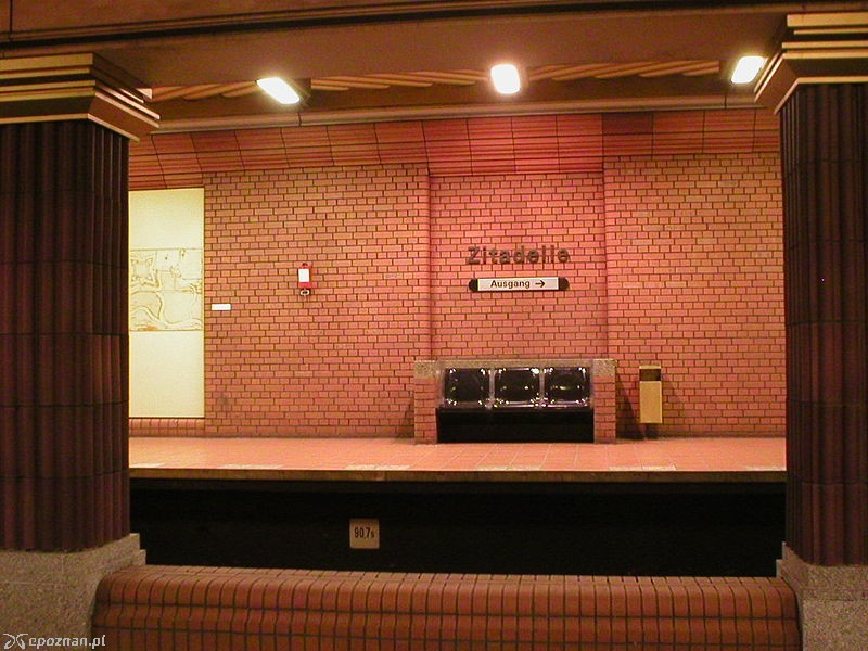 Stacja berlińskiego metra Zitadelle | fot. Wikipedia