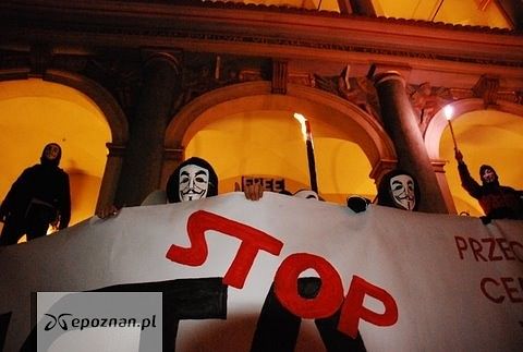 zdjęcie z protestu przeciwko ACTA z 2012 r. | fot. rozbrat: Oddolny Poznań/blog epoznan.pl