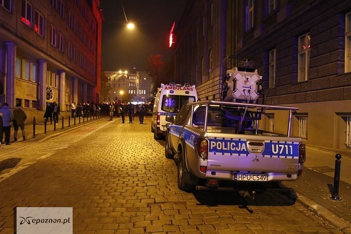 LRAD na samochodzie poznańskiej policji w pobliżu Placu Wolności | fot. Lens Trav