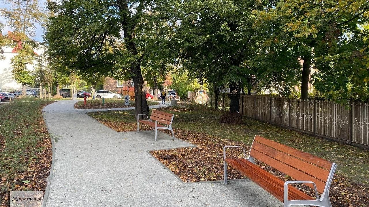 Skwer przy ul. Traugutta po odnowieniu | fot. UM Poznań