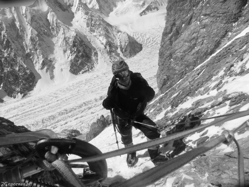 Tomasz Kowalski w trakcie wyprawy na Broad Peak | fot. Polski Himalaizm Zimowy