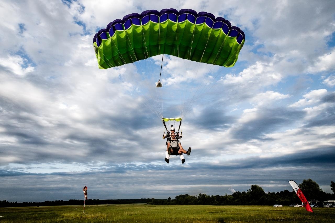 fot. Kamil Stawicki - Strefa spadochronowa Sky Camp