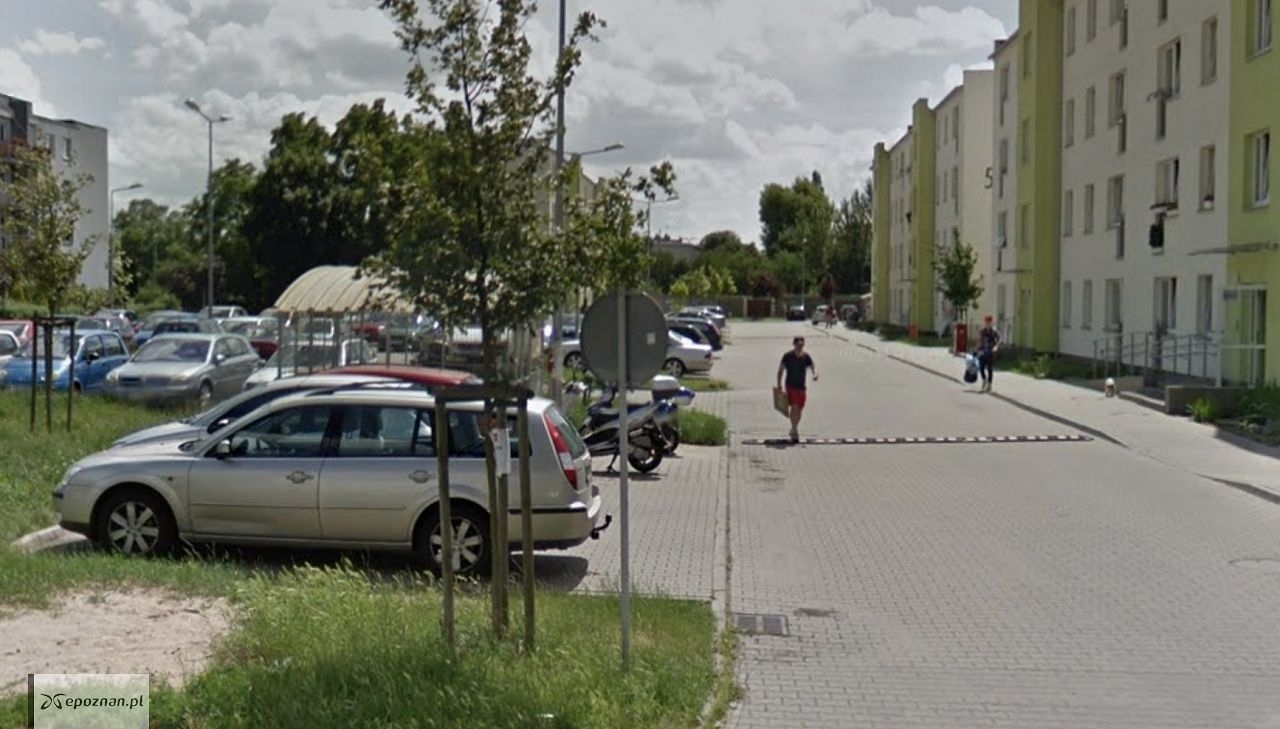 Parking przy ulicy Łaskarza | fot. Google Street View