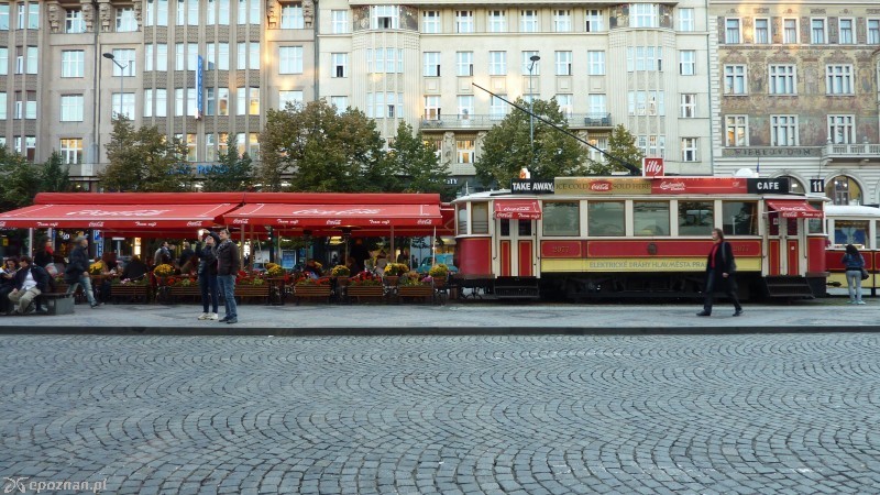 Kawiarenka tramwajowa w Pradze | fot. jahania