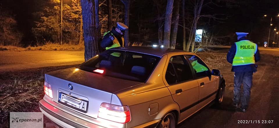 Nocna akcja policji w Poznaniu. Udaremniono nielegalne wyścigi