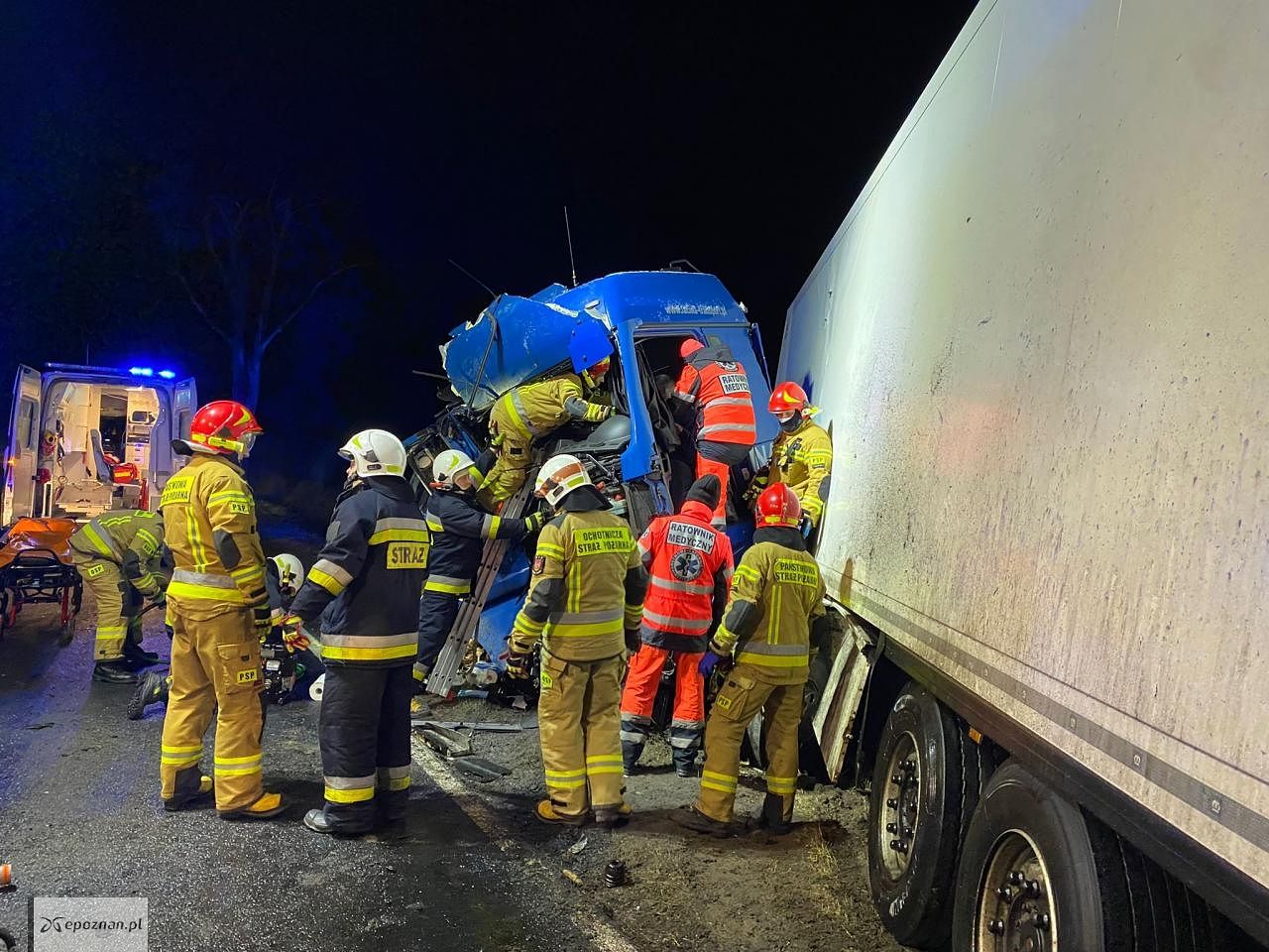 Wypadek w Koszkowie. | fot. kpt. Wybierała W/ KPPSP Gostyń