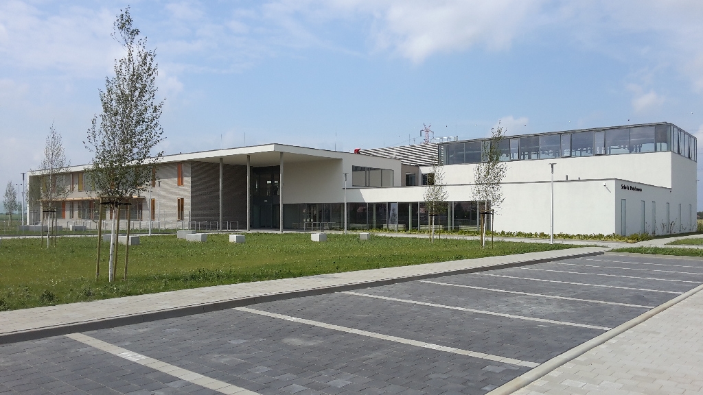 Szkoła w Kamionkach | fot. KM PSP Poznań