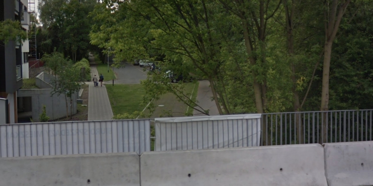 Ciało znaleziono w przejściu podziemnym pod ulicą świętego Wawrzyńca | fot. Google Street View