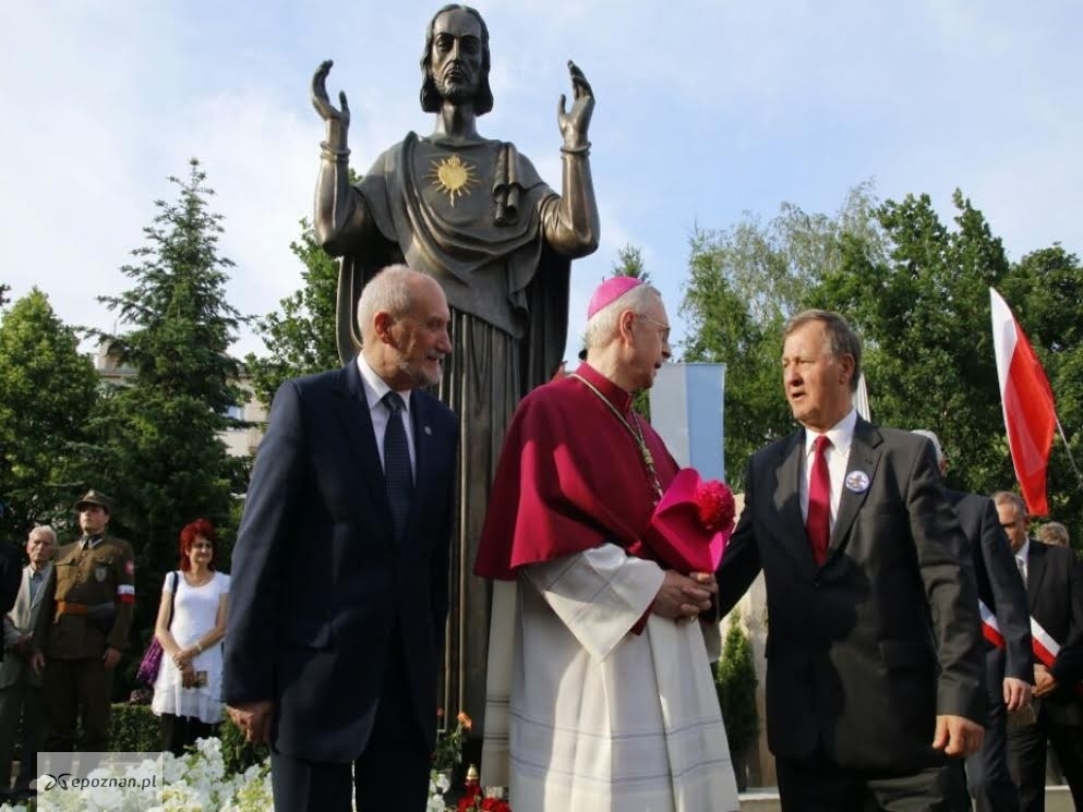 Uroczystość poświęcenia figury Chrystusa w 2016 roku | fot. Jacek Molski / archiwum