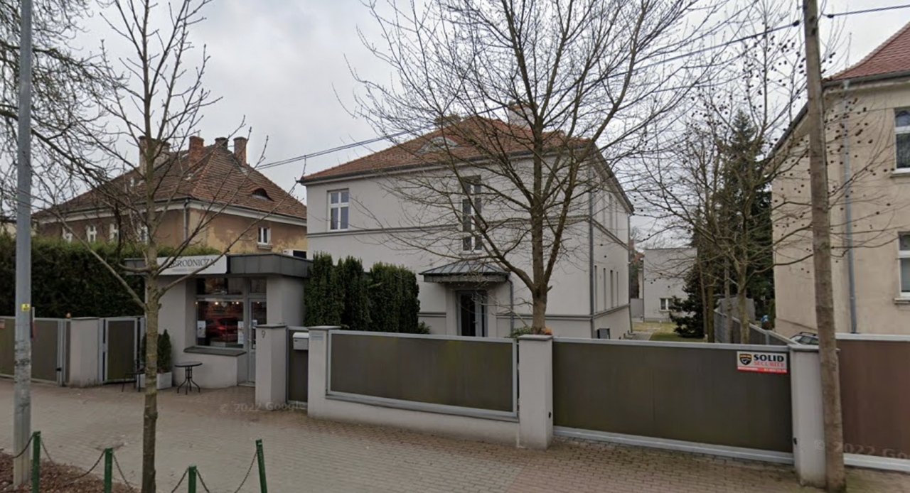 Budynek przy Wojska Polskiego 9 | fot. Google Street View