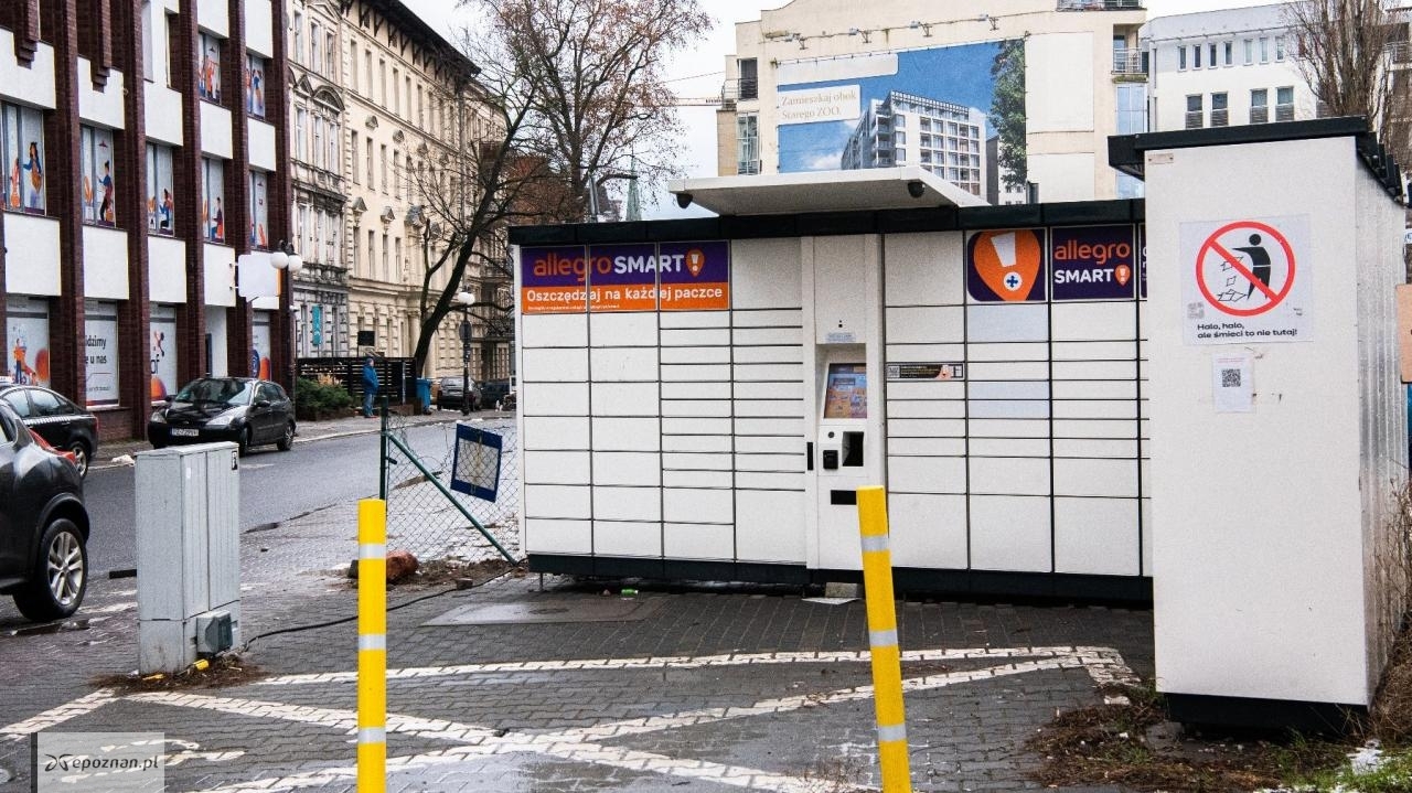 Paczkomat ustawiony bez wymaganych zgód | fot. UM Poznań
