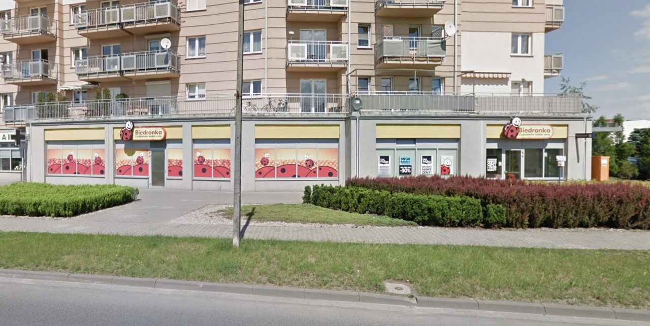 Do zdarzenia doszło w sklepie na os. Działyńskiego w Swarzędzu. | fot. Google Street View